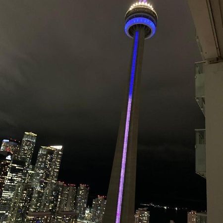 Luxury Condo With Cn Tower View Toronto Kültér fotó