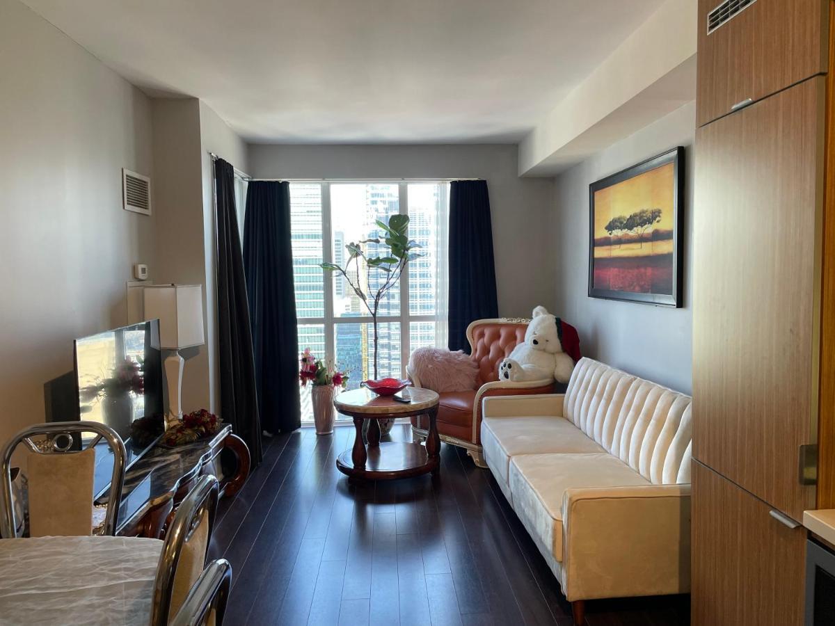 Luxury Condo With Cn Tower View Toronto Kültér fotó